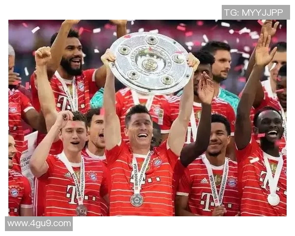 慕尼黑拜仁主场8-0大胜法兰克福，完美复仇取得胜利！